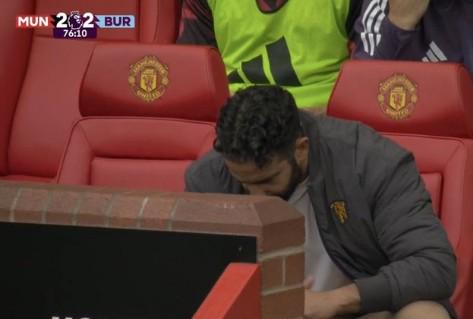 img, 一些球员对, 希顿在内部 img, 一些球员对, 希顿在内部